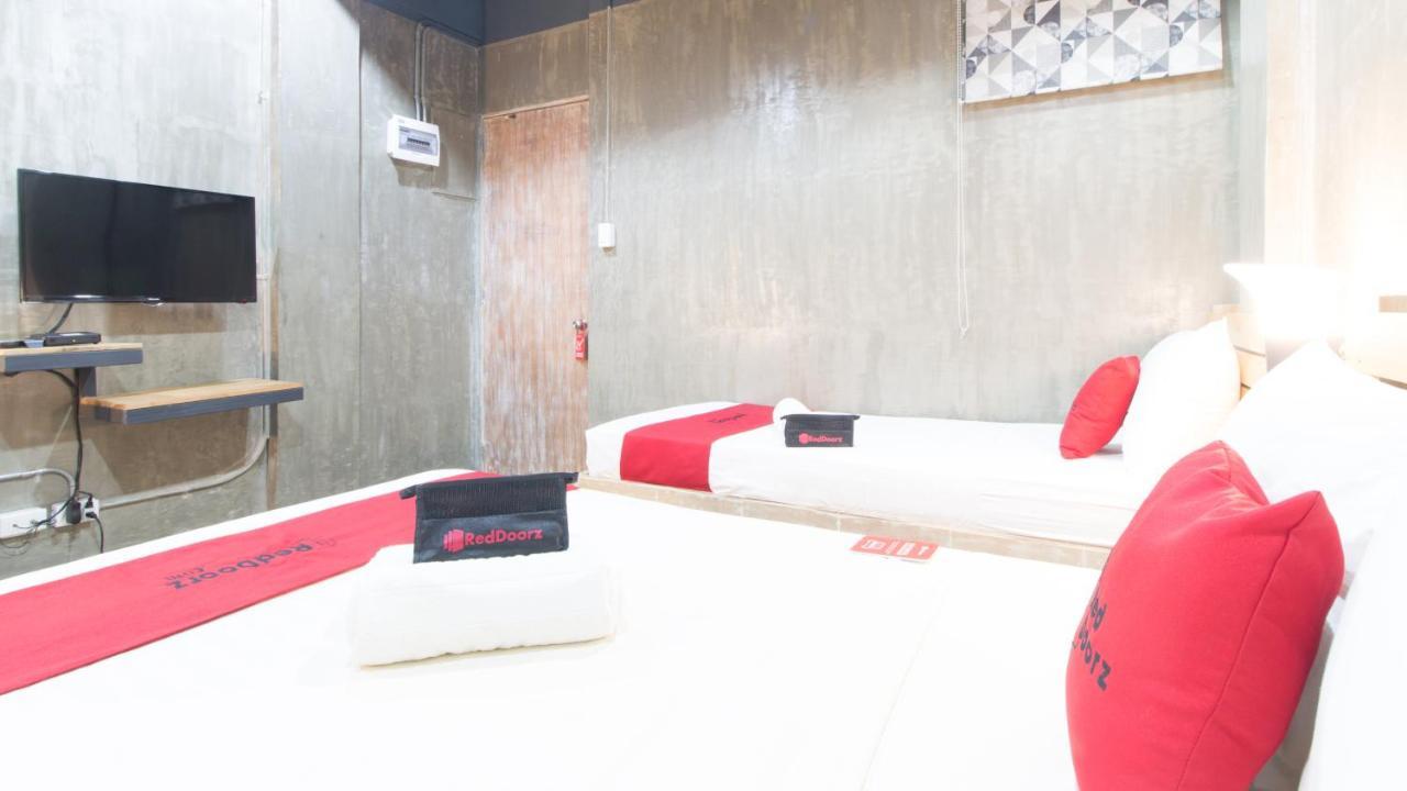 Reddoorz Plus @ Taft North Mandurriao Iloílo Exterior foto