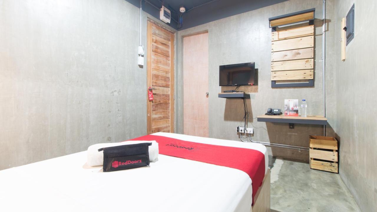 Reddoorz Plus @ Taft North Mandurriao Iloílo Exterior foto
